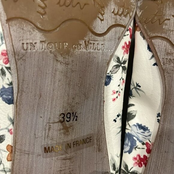 [39.5/US9.5] Un Tour en Ville Slip in Floral Leather Flat Shoe - Picture 5 of 7